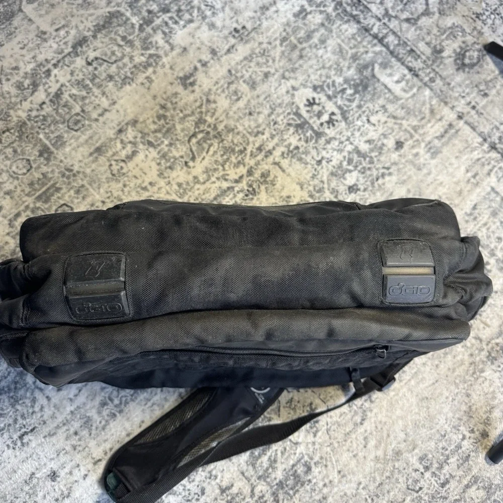 Ogio Travel Manipulator Laptop Bag Black Preowned